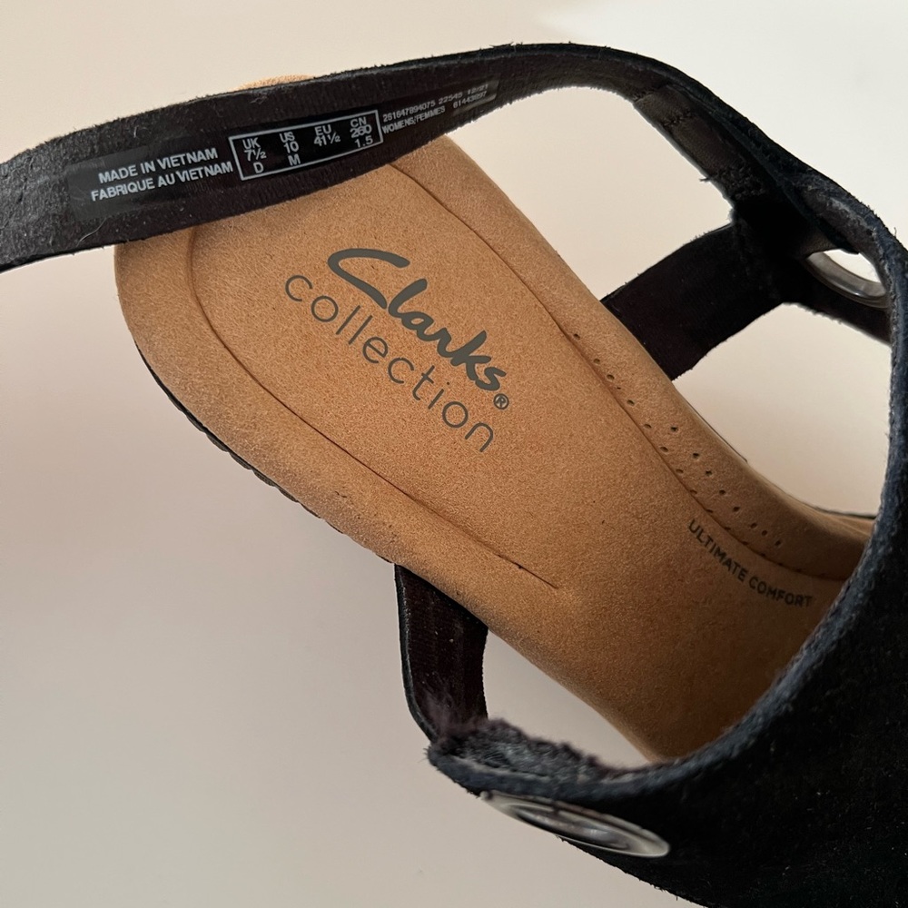 Clarks Open Toe Platform Sandal - Women’s 10